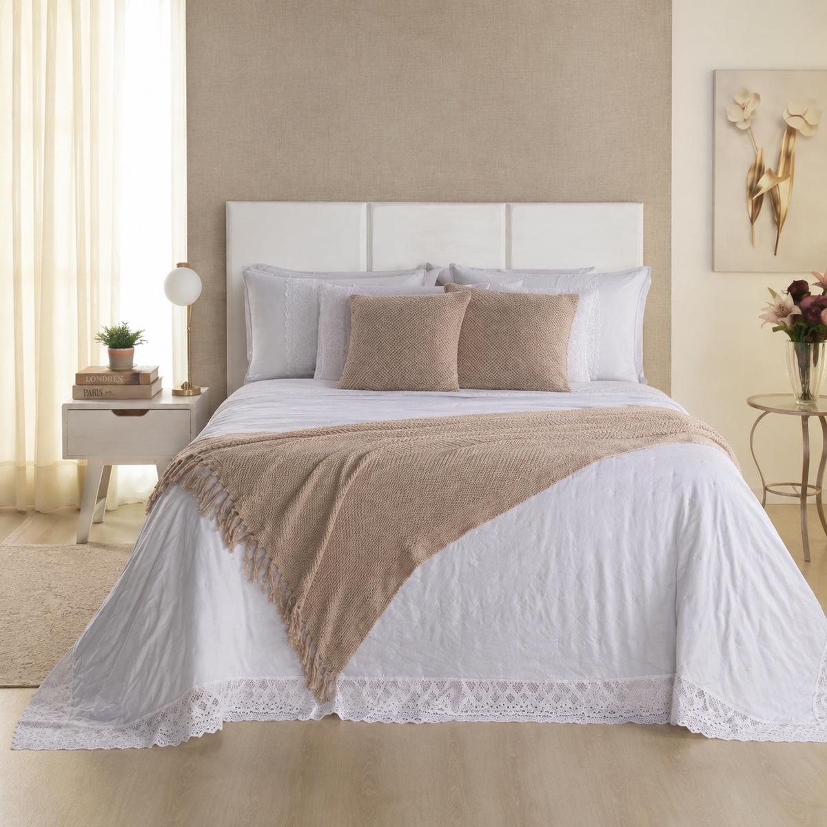 [10 PIEZAS] Juego de Cama Serena de Percal 300 Hilos con Bordado Clásico
