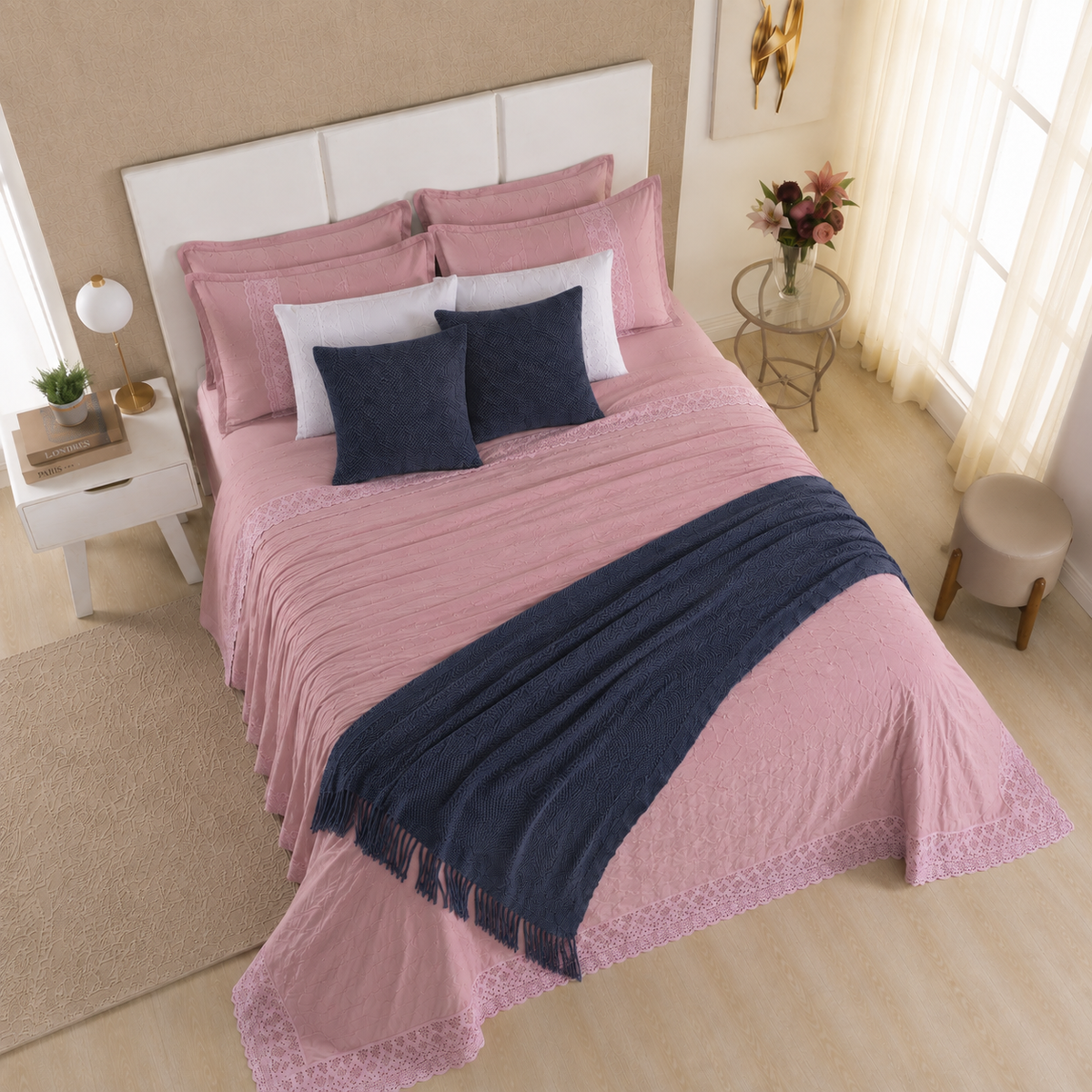 [10 PIEZAS] Juego de Cama Serena de Percal 300 Hilos con Bordado Clásico