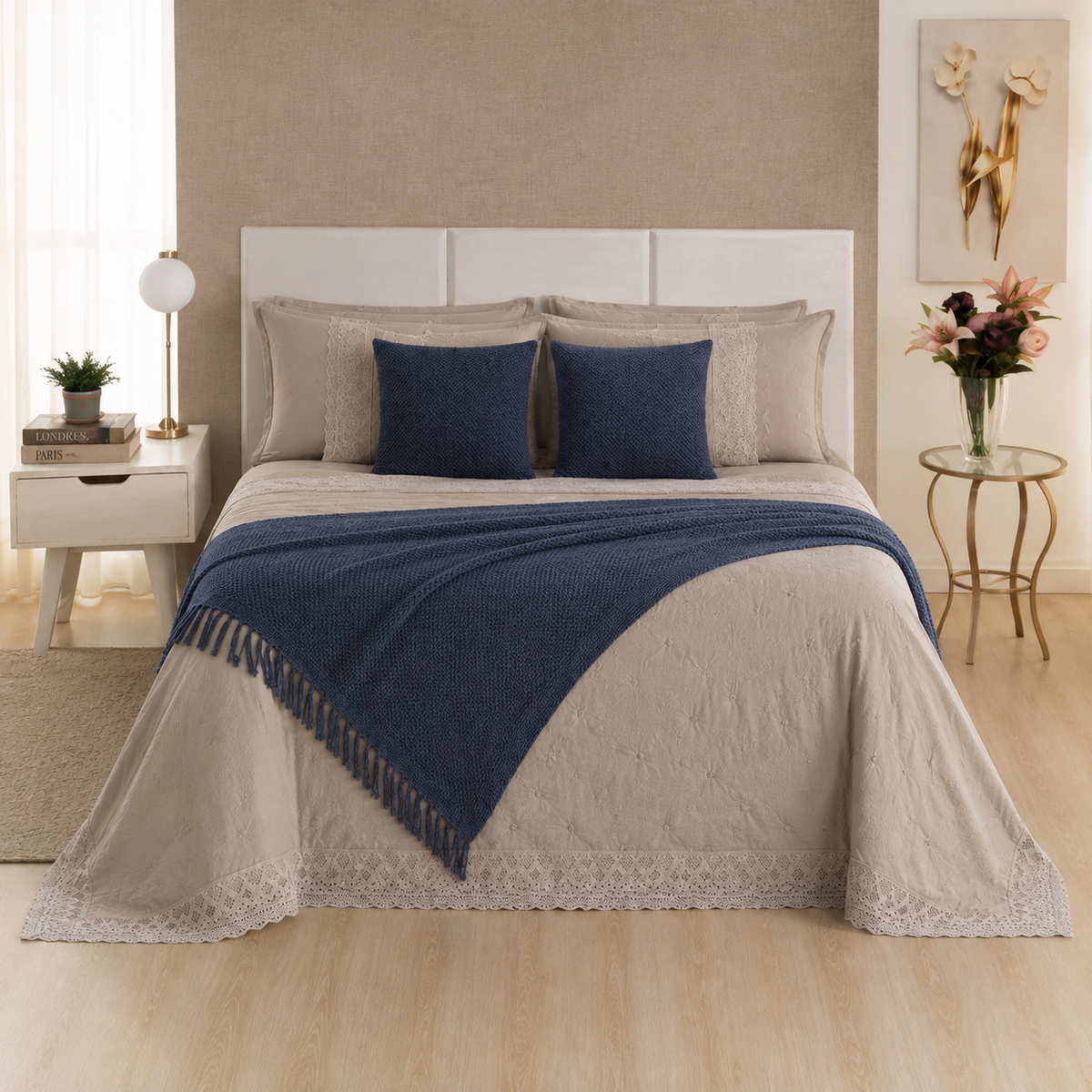 [10 PIEZAS] Juego de Cama Serena de Percal 300 Hilos con Bordado Clásico